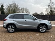 Suzuki Vitara SZ-T BOOSTERJET MHEV 5