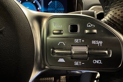 Mercedes-Benz G Series G 400 D 4MATIC AMG LINE PREMIUM 23