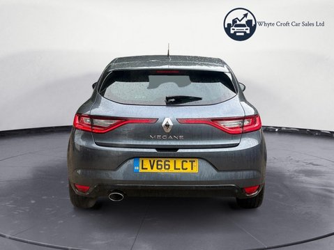 Renault Megane 1.2 TCe Dynamique S Nav Euro 6 (s/s) 5dr 7