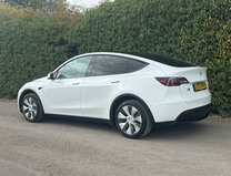 Tesla Model Y (Dual Motor) Long Range SUV 5dr Electric Auto 4WDE (384 bhp) 7