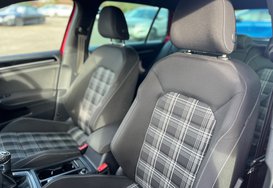 Volkswagen Golf 2.0 TDI BlueMotion Tech GTD 5 Door 27