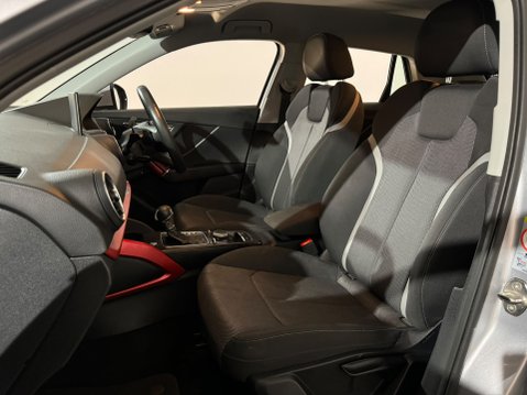 Audi Q2 TDI SPORT 16