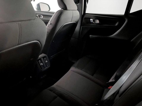 Volvo XC40 Recharge 69kWh Plus SUV 5dr Electric Auto (231 ps) Cruise Control - DAB Ra 19