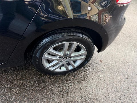 Volkswagen Golf 2.0 TDI GT (Leather) Euro 5 5dr 19