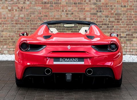 Ferrari 488 Spider 7
