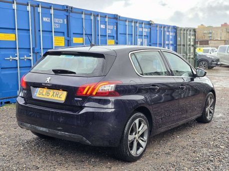 Peugeot 308 1.2 PureTech Allure Hatchback 5dr Petrol EAT Euro 6 (s/s) (130 ps) 29