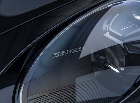 Porsche 911 GT3 TOURING (992) 38