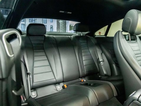 Mercedes-Benz E Class 2.9 E400d AMG Line Night Edition (Premium Plus) Coupe 2dr Diesel G-Tronic+ 54
