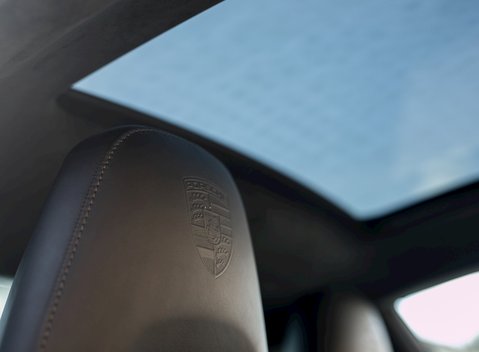 Porsche 911 (991.2) Carrera 4S 14