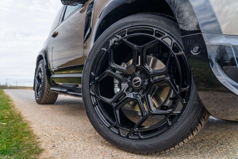 Land Rover Defender D250 X-Dynamic SE HardTop Obsidian WildTrak 6