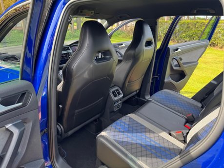 Volkswagen Tiguan R TSI 4MOTION DSG 22