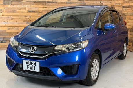 Honda Jazz 1.3L DOHC i-VTEC 3