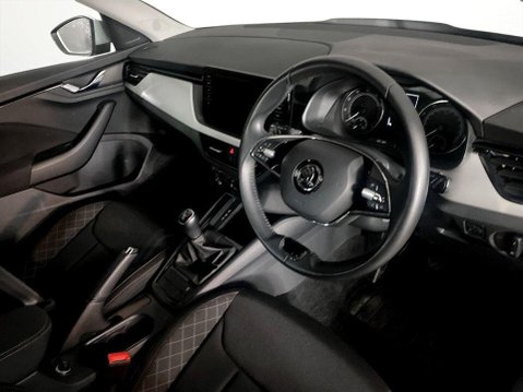 Skoda Kamiq 1.0 TSI SE Drive SUV 5dr Petrol Manual Euro 6 (s/s) (95 ps) Air Con - Alloy 12