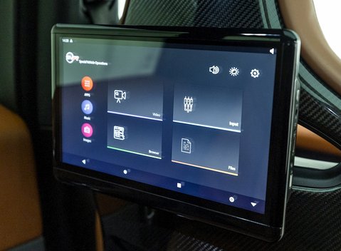 Land Rover Range Rover Sport 5.0 SVR URBAN 16