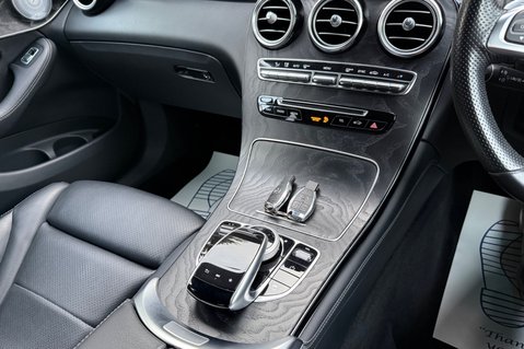 Mercedes-Benz GLC GLC 350 D 4MATIC AMG LINE PREMIUM PLUS -360 CAMERAS -FULL M/B SERVICE HIST 13