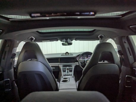 Porsche Panamera 2.9 Panamera 4 E-Hybrid Semi-Auto 4WD 5dr 2
