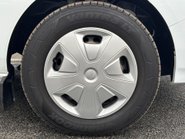 Ford Transit Custom 320 L1 Trend 130 ps Panel Van - Air Con / Twin Side Loading Doors 31