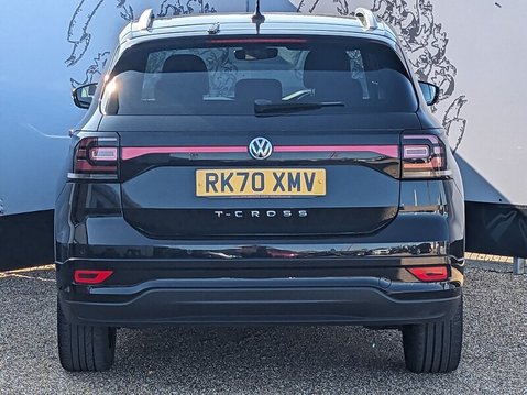 Volkswagen T-Cross R-LINE TDI DSG 11