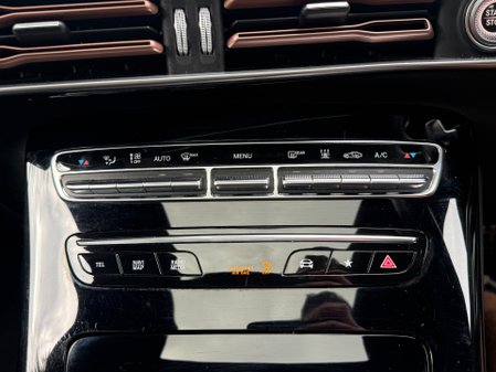 Mercedes-Benz EQC EQC 400 4MATIC AMG LINE PREMIUM 40