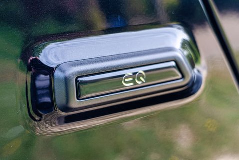 Mercedes-Benz G Series G580 AMG Line Premium Plus 23