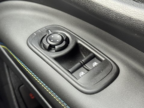 Abarth 500 114kW Turismo 42.2kWh 2dr Auto 34