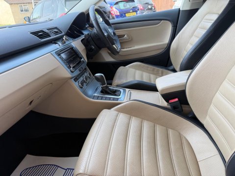 Volkswagen CC 2.0 TDI BlueMotion Tech R-Line DSG Euro 5 (s/s) 4dr 36