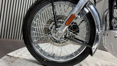 Royal Enfield Classic 2023 LESS THAN 2K OUTSTANDING CONDITION PANNIERS SCREEN ETC 350CC 22