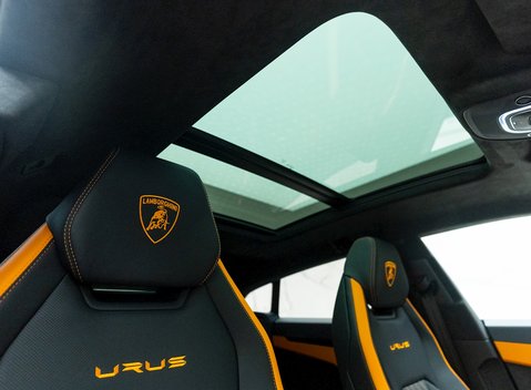 Lamborghini Urus S 11