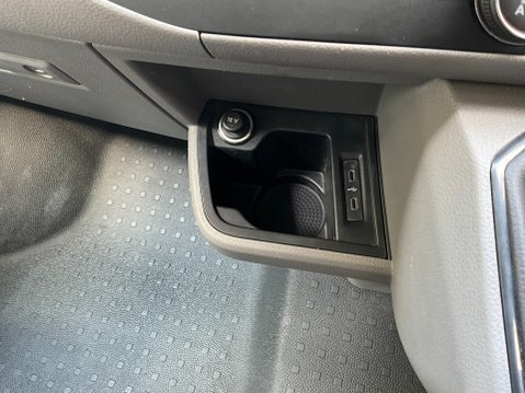 Volkswagen Transporter T28 TDI P/V STARTLINE 29