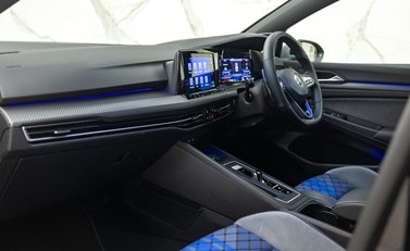 Volkswagen Golf R TSI 4MOTION 18