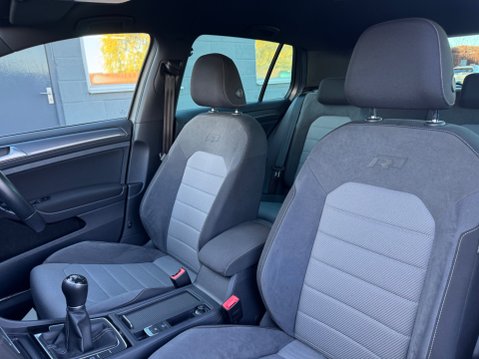 Volkswagen Golf R-LINE TSI ACT BLUEMOTION TECHNOLOGY 54
