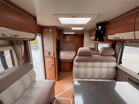 Adria Coral S680 ST 2