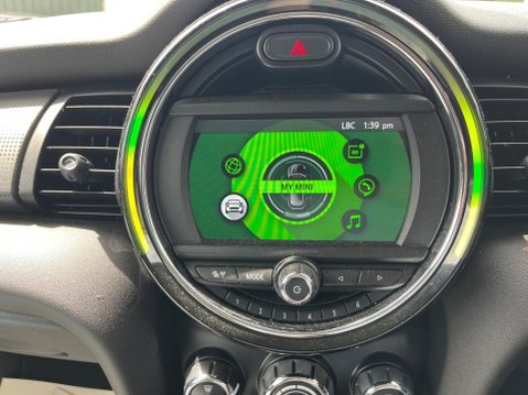 Mini Hatch 1.5 Cooper Euro 6 (s/s) 5dr 12