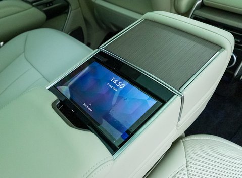 Land Rover Range Rover P530 First Edition 15