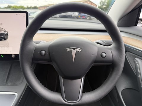Tesla Model 3 Saloon 4dr Electric Auto RWD (241 bhp) 34