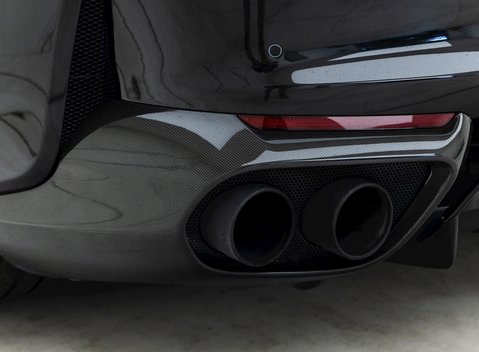 Ferrari 812 Superfast 23