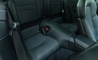 Porsche 911 Carrera (992) 12