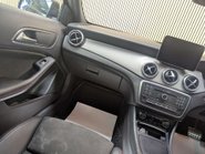 Mercedes-Benz GLA 2.1 GLA 200 D AMG Line Auto 5dr 51