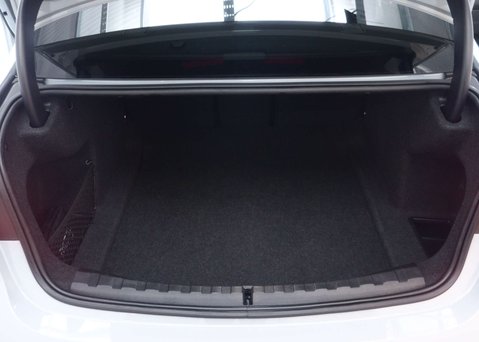 BMW 3 Series 2.0 320i M Sport Saloon 4dr Petrol Auto Euro 6 (s/s) (184 ps) 54