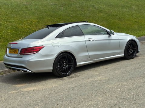 Mercedes-Benz E Class 2.1 E220 AMG Line Bluetec Auto 2dr 8