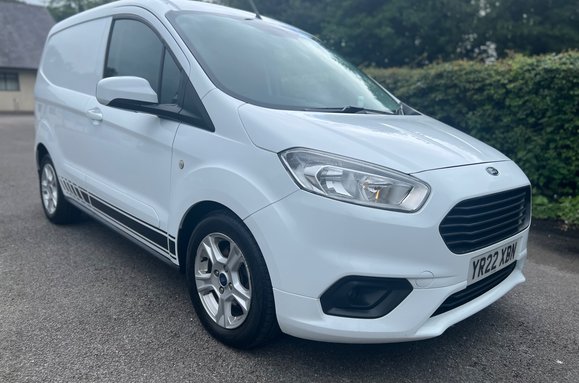 Ford Transit Courier LIMITED L1 EURO 6 VAN 5