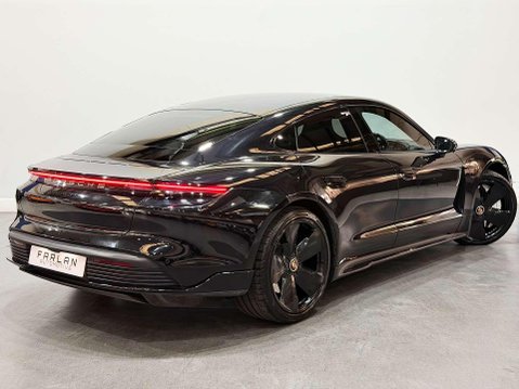 Porsche Taycan Performance Plus 93.4kWh Turbo Saloon 4dr Electric Auto 4WD (680 ps) 18