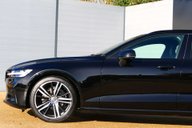 Volvo V60 2.0 V60 R-Design B3 MHEV Auto 5dr 9