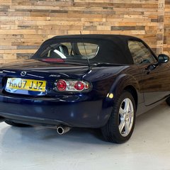 Mazda MX-5 1.8i Icon Convertible 2dr Petrol Manual Euro 4 (126 ps) 3