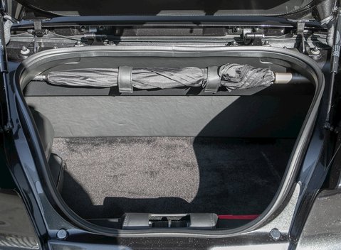 Aston Martin Zagato Vanquish Volante 34