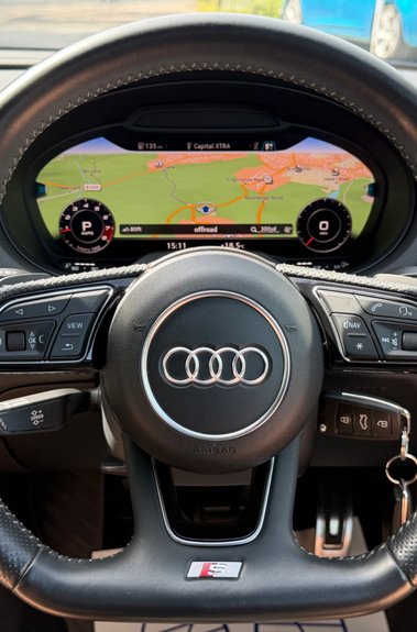 Audi S3 QUATTRO 3 DOOR - APPLE CAR PLAY - VIRTUAL COCKPIT -2 OWNERS -FULL SERVICE H 