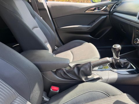 Mazda 3 2.0 SKYACTIV-G Sport Nav Euro 5 (s/s) 5dr 12
