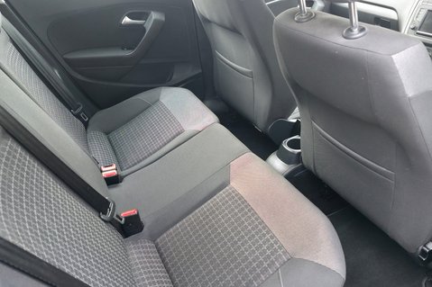 Volkswagen Polo 1.2 SE TSI AUTOMATIC.. 10 MAIN DEALER SERVICES.. £20 R/TAX..1OWNER  16