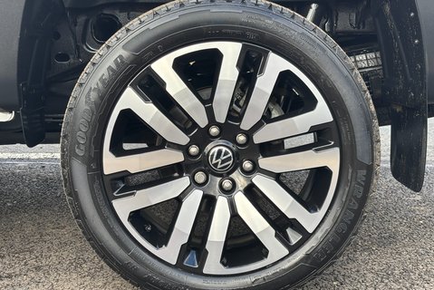 Volkswagen Amarok V6 Tdi 240 Aventura 4Motion - Electric Roller Shutter / 360 Camera 36