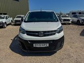 Vauxhall Vivaro AUTO LWB [SOLD SM] L2H1 Low Roof 3100 Dynamic Air Con SELECT 3